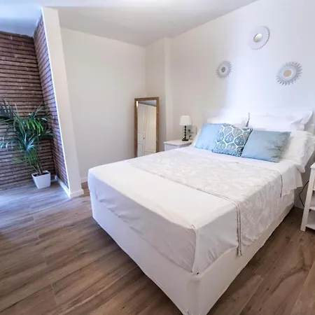Soliair Beachfront * Castelldefels