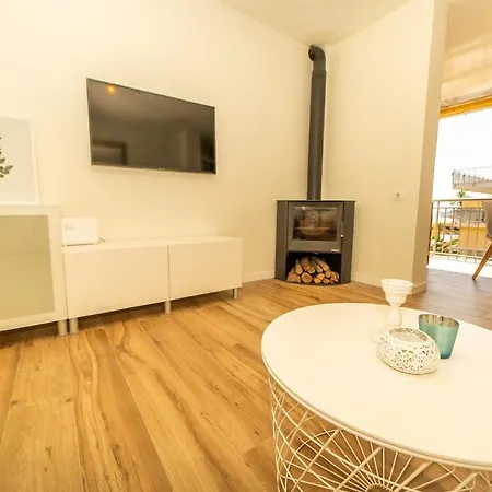 Soliair Beachfront Lejlighed